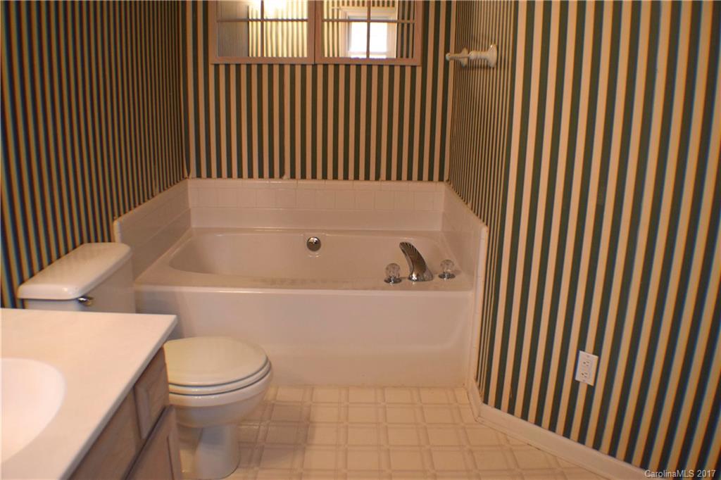 Willow Pond - Residential