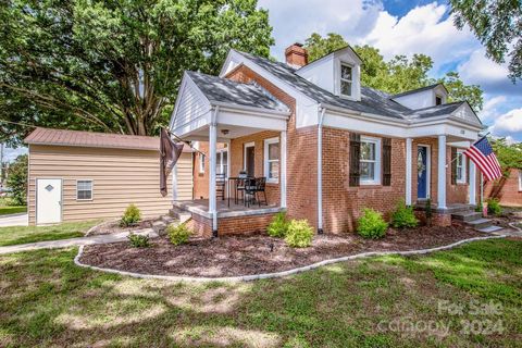 A home in Troutman