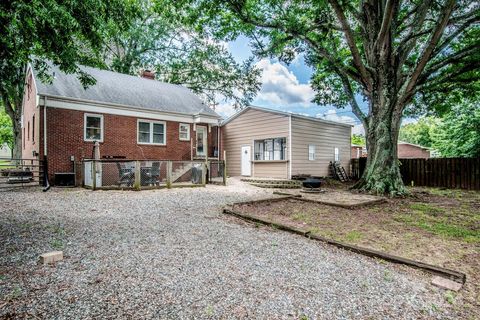 A home in Troutman