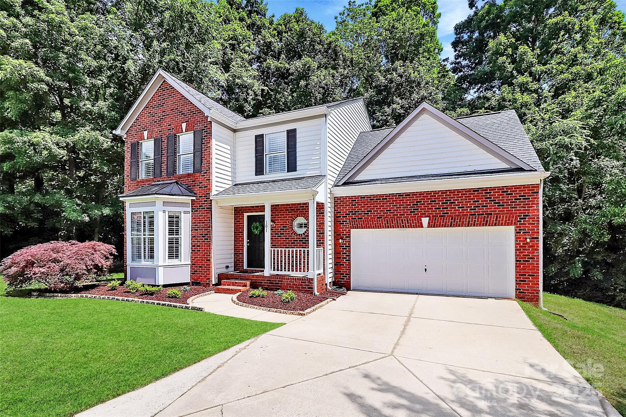 101 Creekside Drive