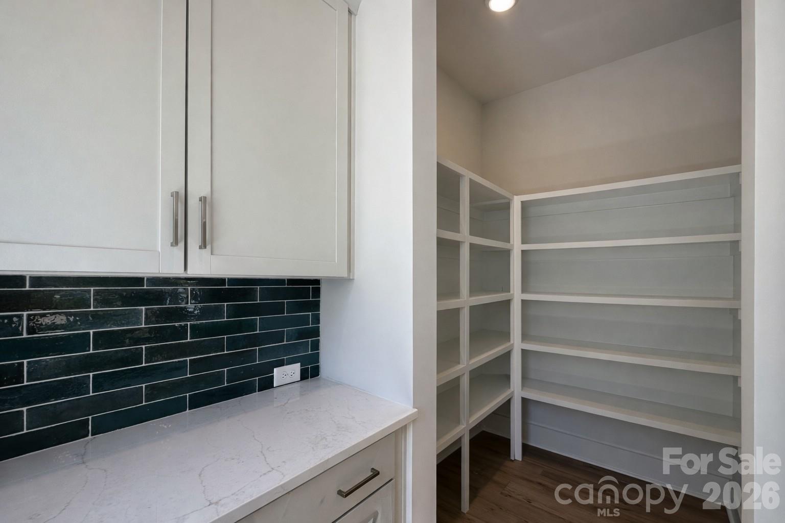 Hardy Pond - Residential