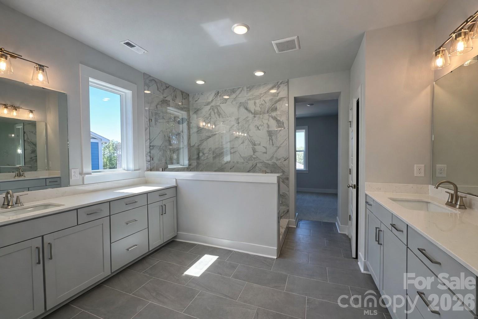 Hardy Pond - Residential