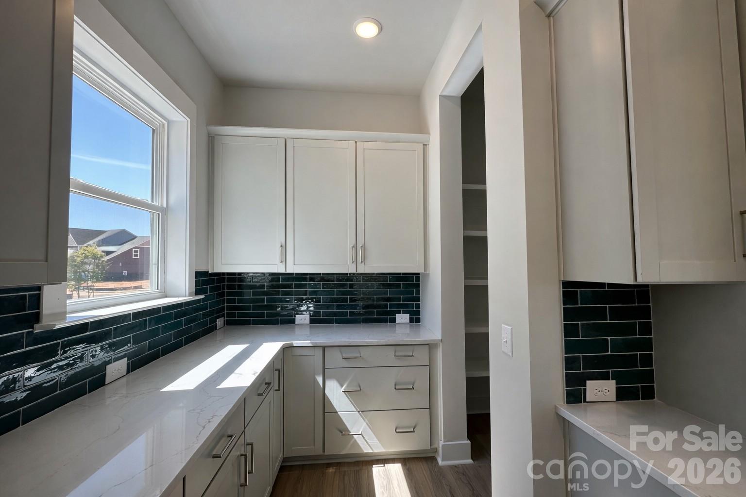 Hardy Pond - Residential