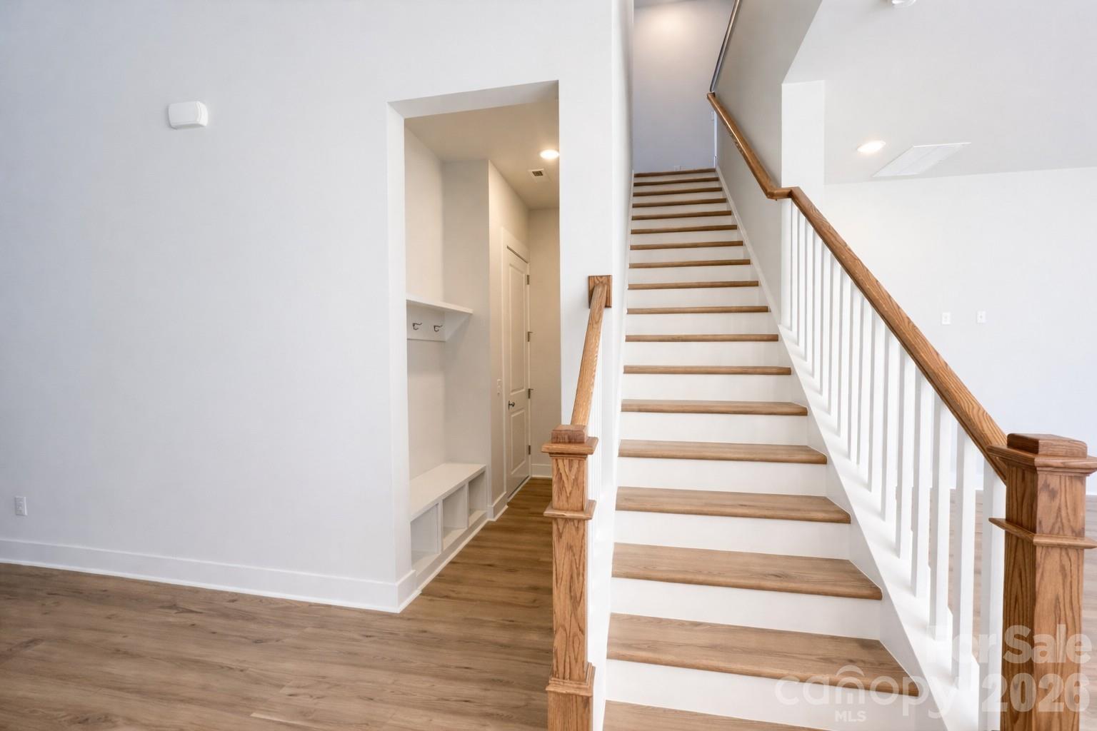 Hardy Pond - Residential