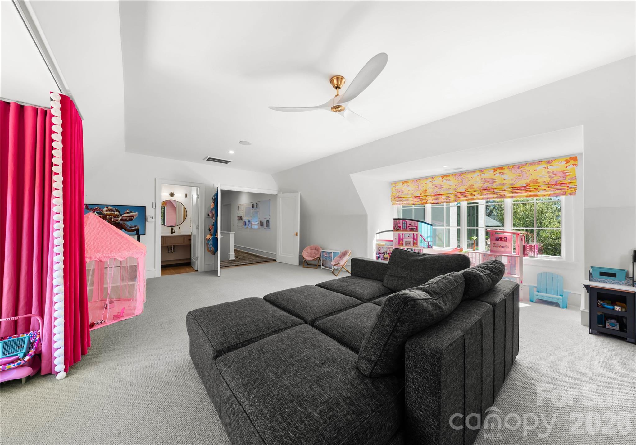 Foxcroft - Residential