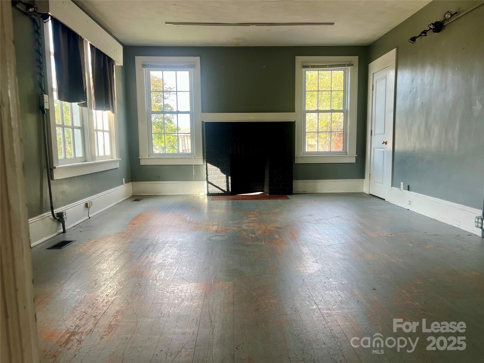 625 S Lafayette Street