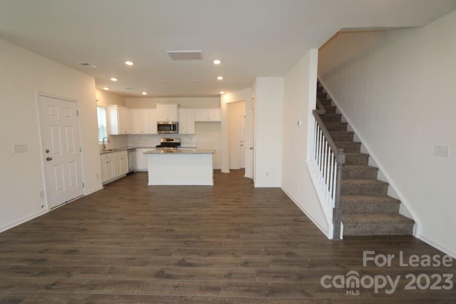 Kellerton Place - Residential Lease