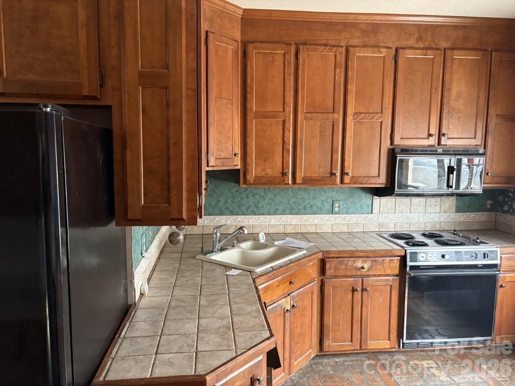 Bishops Ridge - Residential