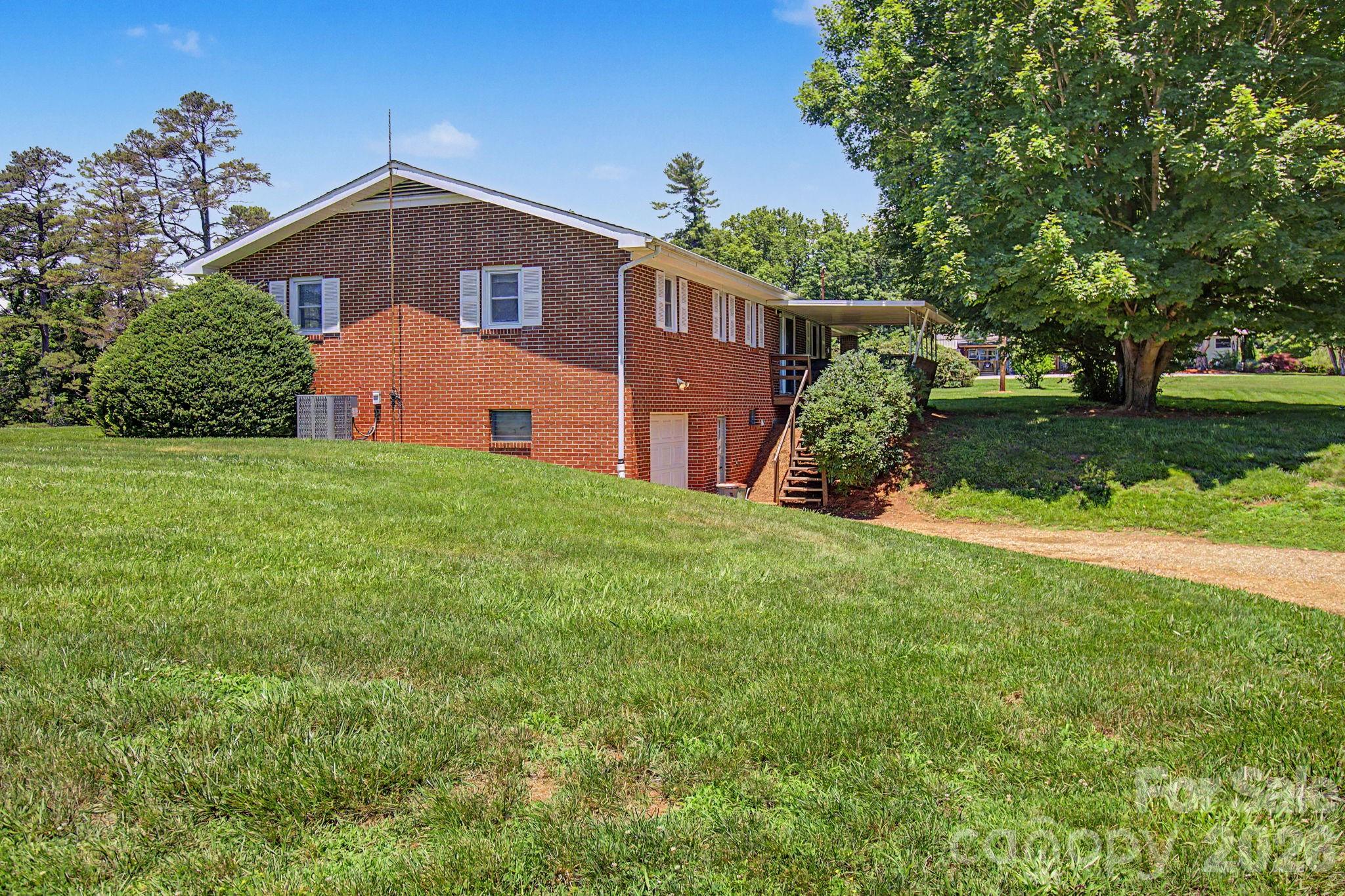 788 Alexander Road