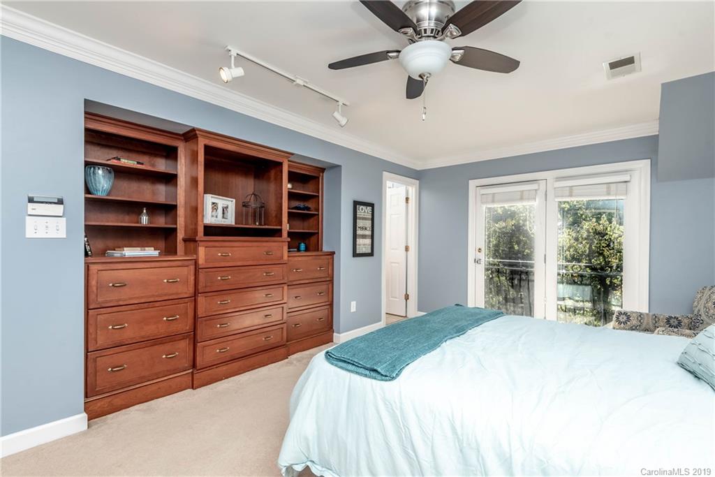 RH McComb - Residential