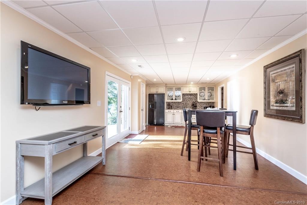 RH McComb - Residential