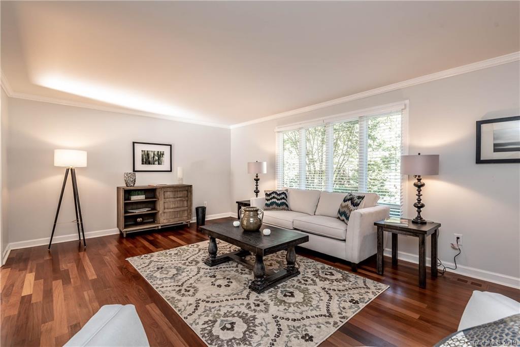 RH McComb - Residential