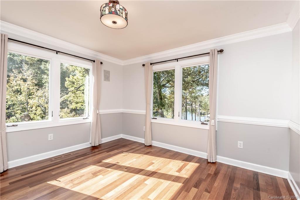 RH McComb - Residential