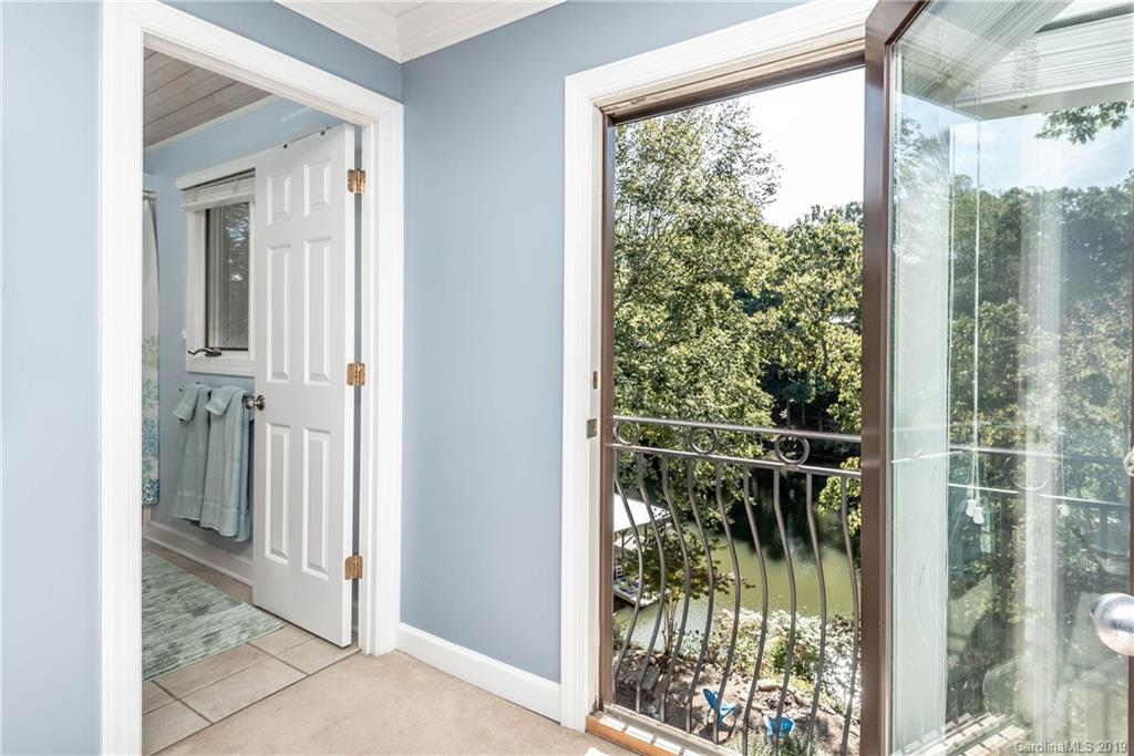 RH McComb - Residential