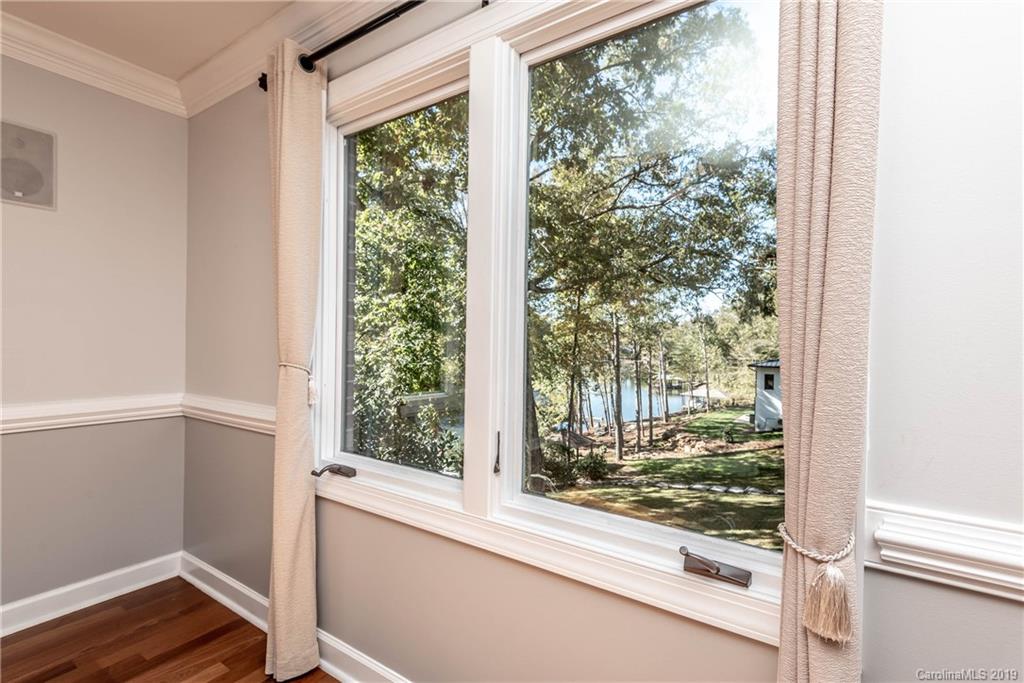 RH McComb - Residential