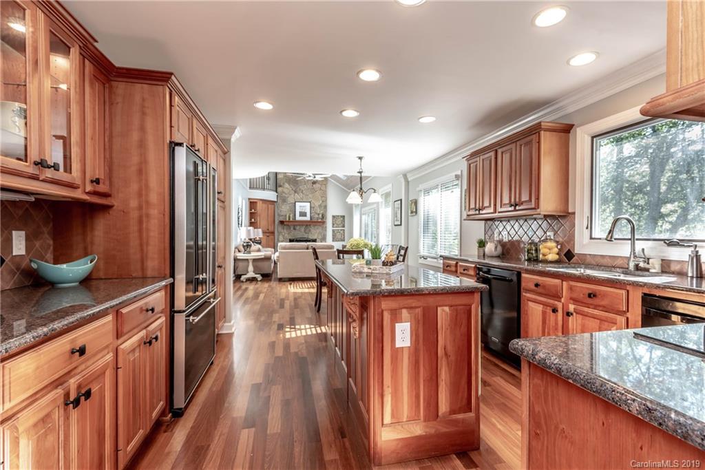 RH McComb - Residential