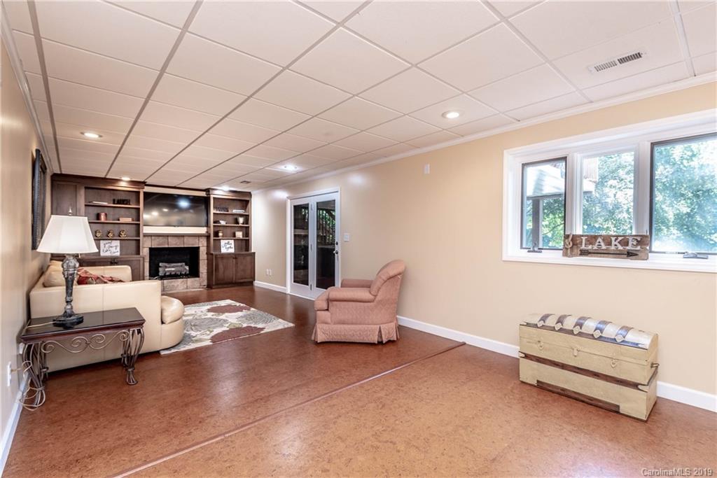 RH McComb - Residential