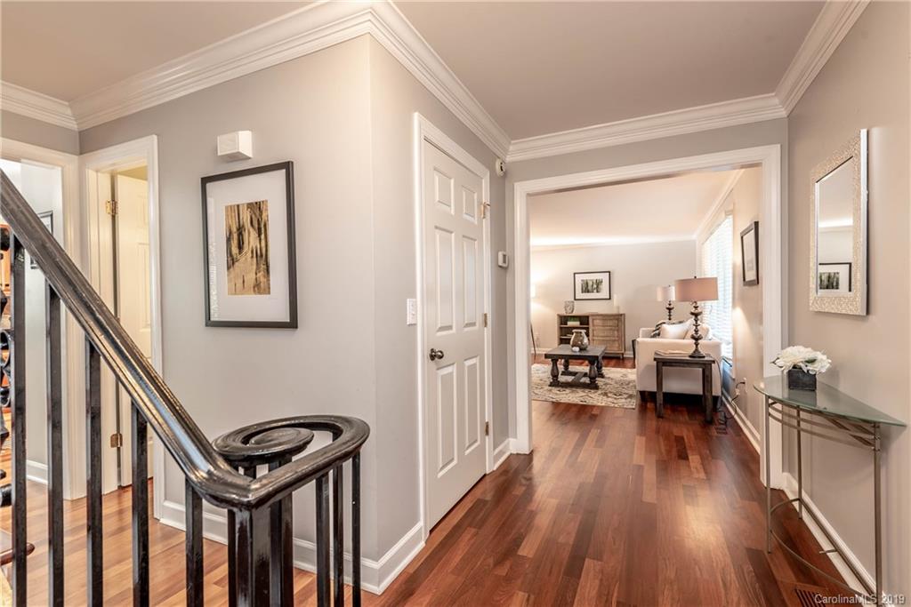 RH McComb - Residential