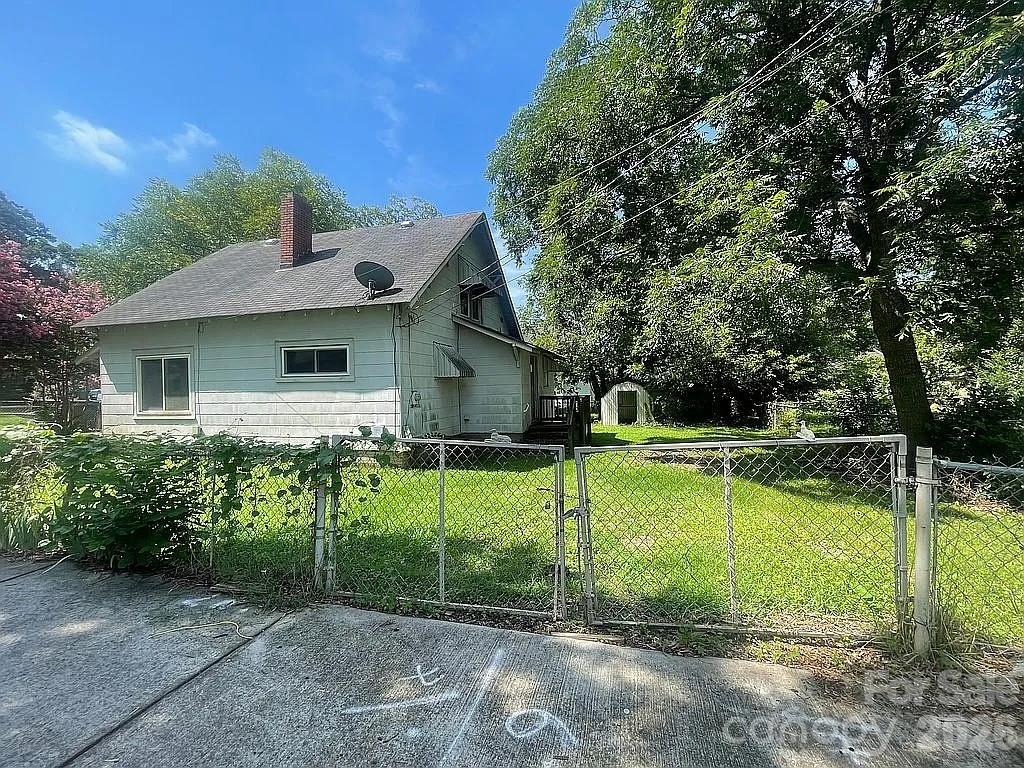 703 Spruce Street