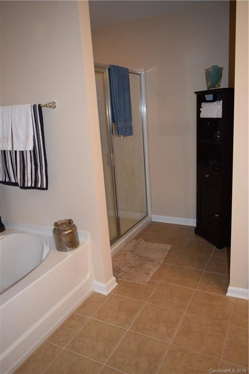 Lake Ridge - Residential