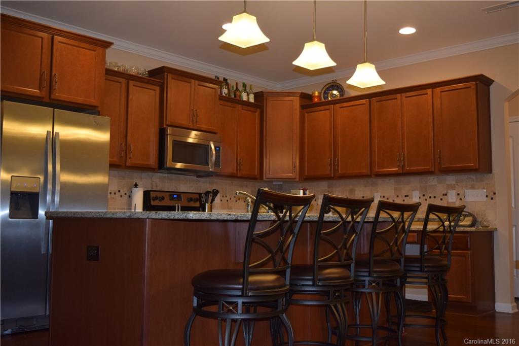 Lake Ridge - Residential