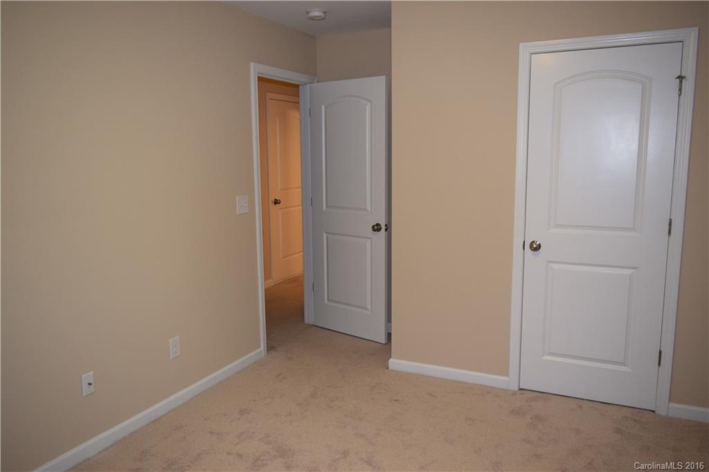 Lake Ridge - Residential