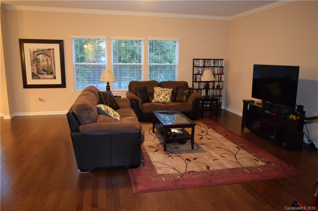 Lake Ridge - Residential