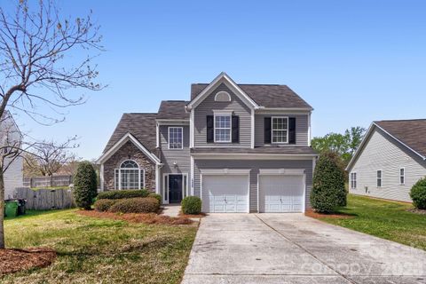Photo of 13529 Armour Ridge Drive, Charlotte, NC 28273 (MLS # 4365158)