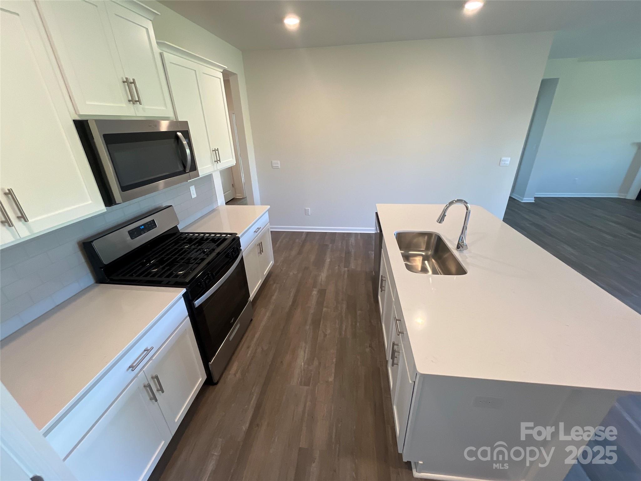 Wallace Springs - Residential Lease