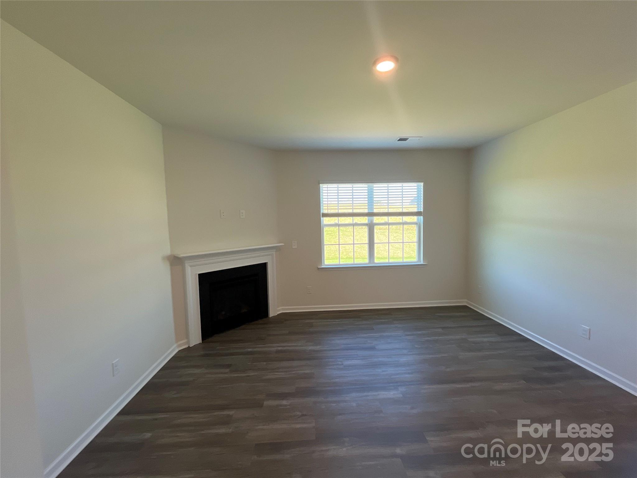 Wallace Springs - Residential Lease