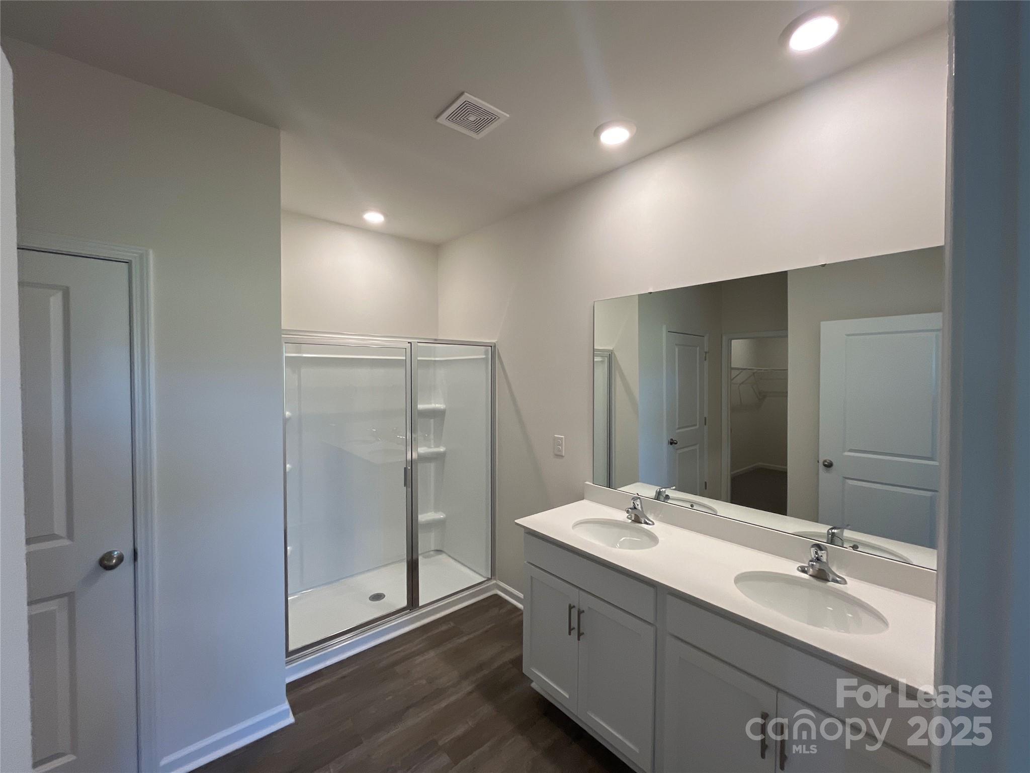 Wallace Springs - Residential Lease