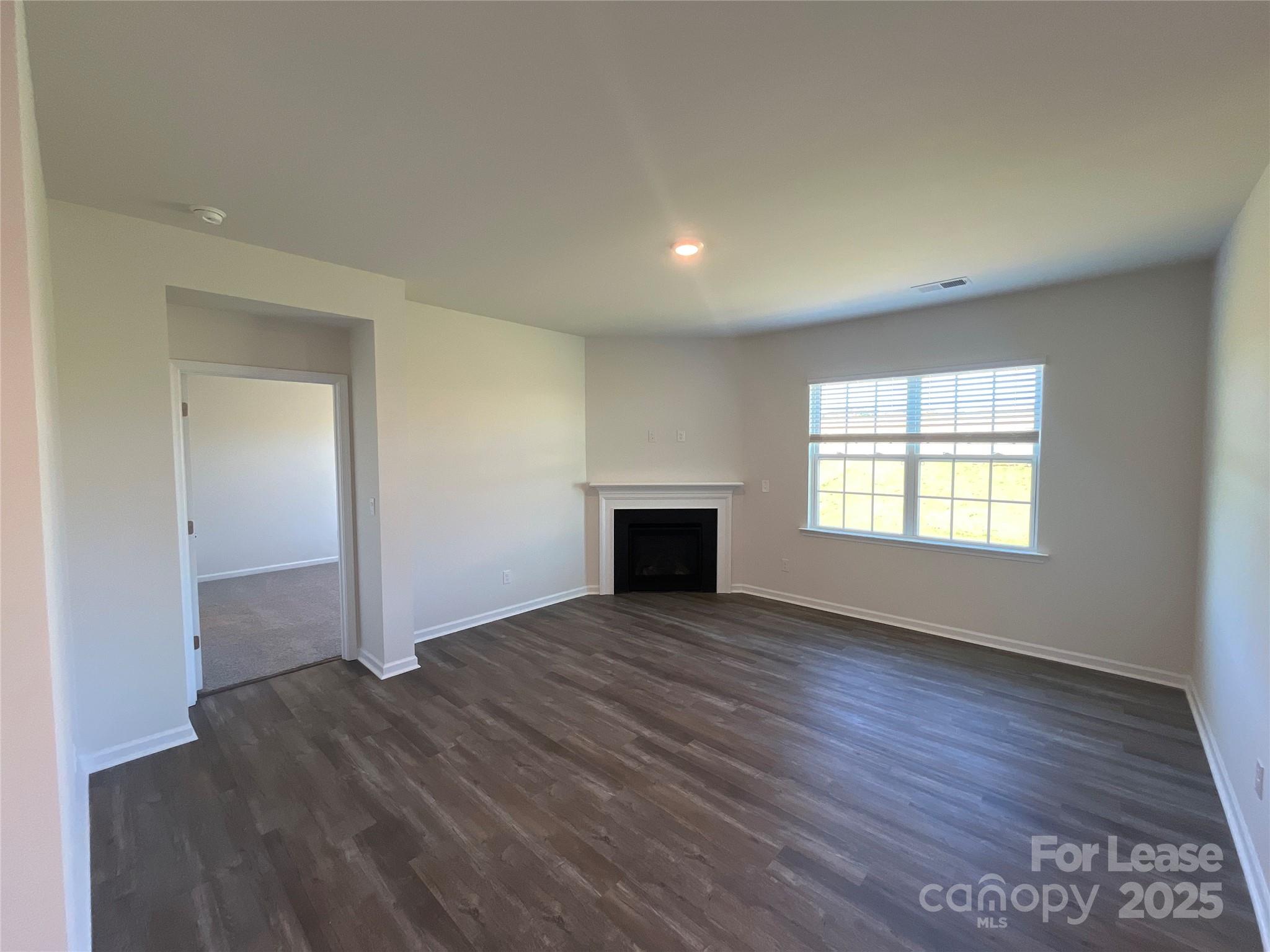 Wallace Springs - Residential Lease