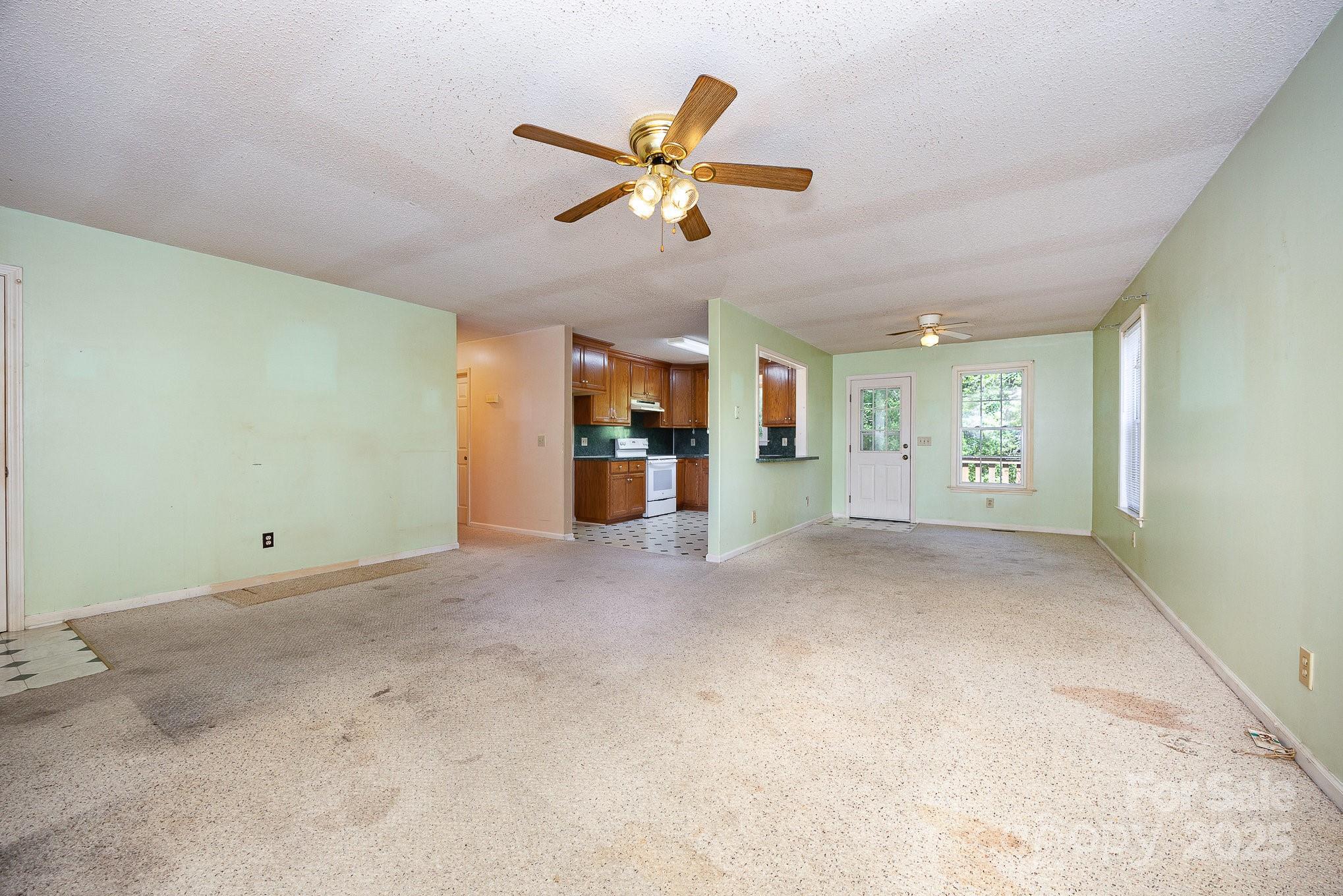 38367 Loblolly Lane