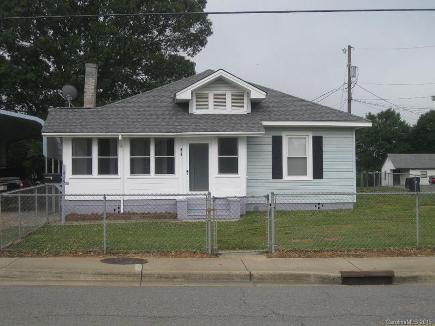 This charming 3BD/2BA home is located on a corner lot right with a fenced in yard right in the heart of Stanley, it has been completely remodeled on the inside and out.  The seller tore down to the studs and put in new plumbing, electrical, brand new kitchen and all the upgrades one can imagine!!!!  This property is a must see and will not last!!! contact us today to set a time to view this property!!!