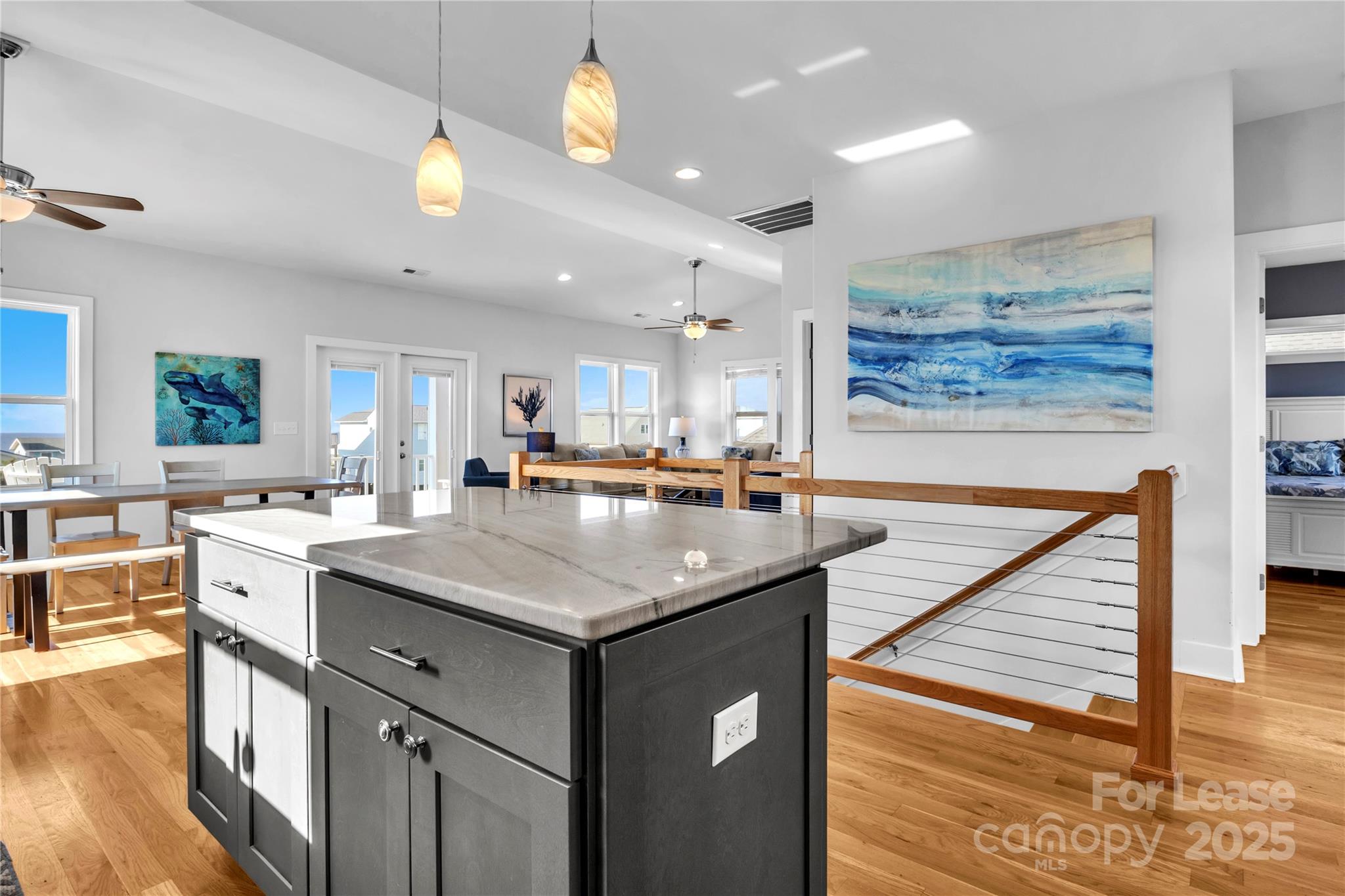 1708 W Dolphin Drive