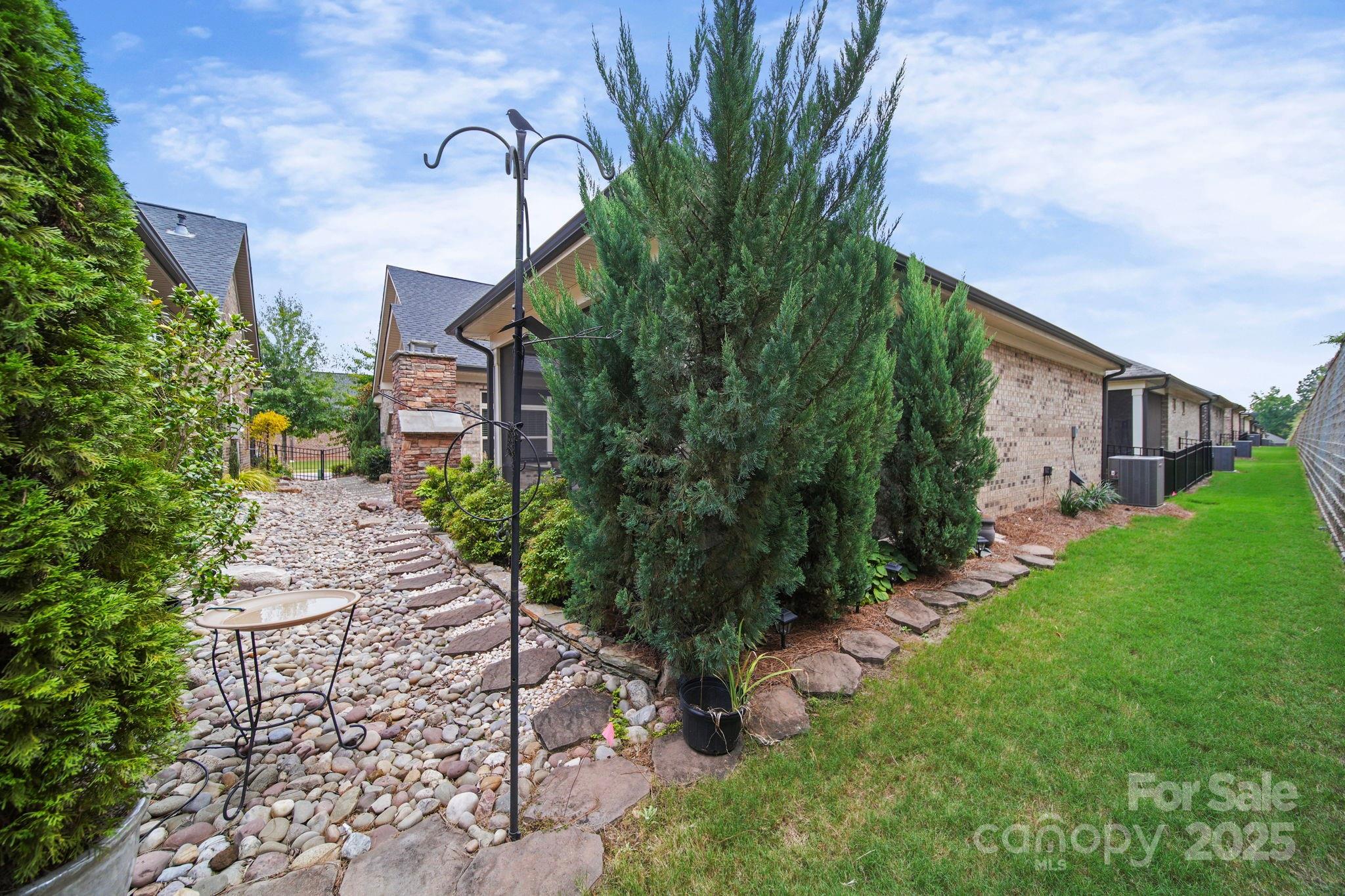 The Courtyards at Cramerton - Residential