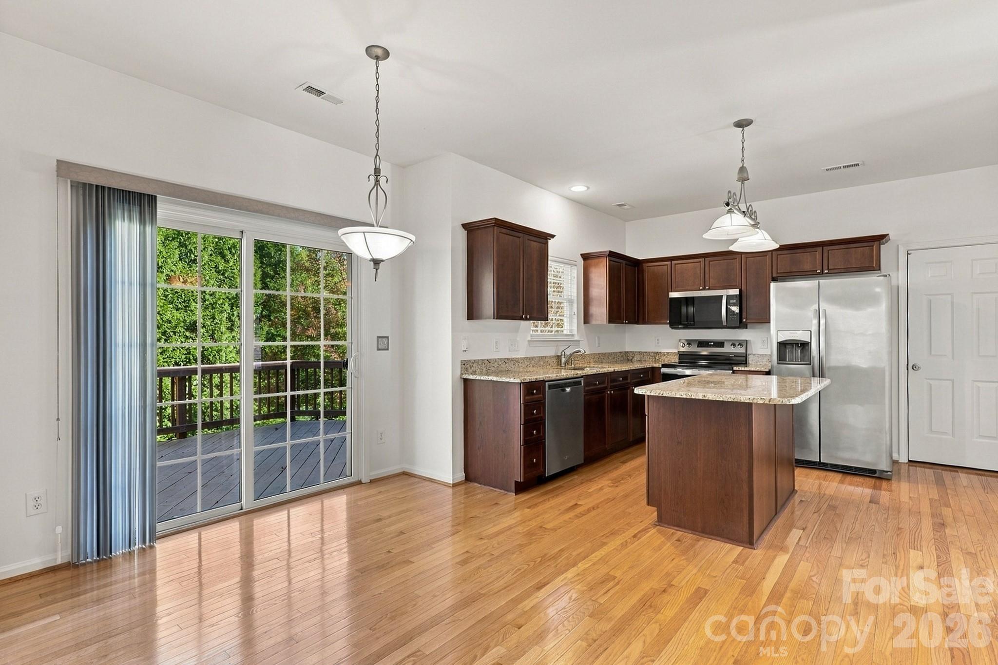 12025 Harmon Lane