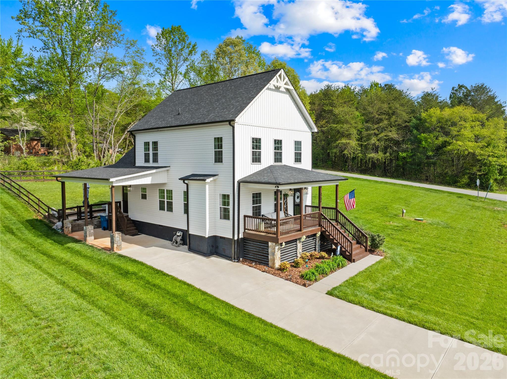 3240 Hoffman Acres Street