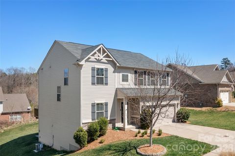 Photo of 7217 Kenyon Drive, Denver, NC 28037 (MLS # 4316332)