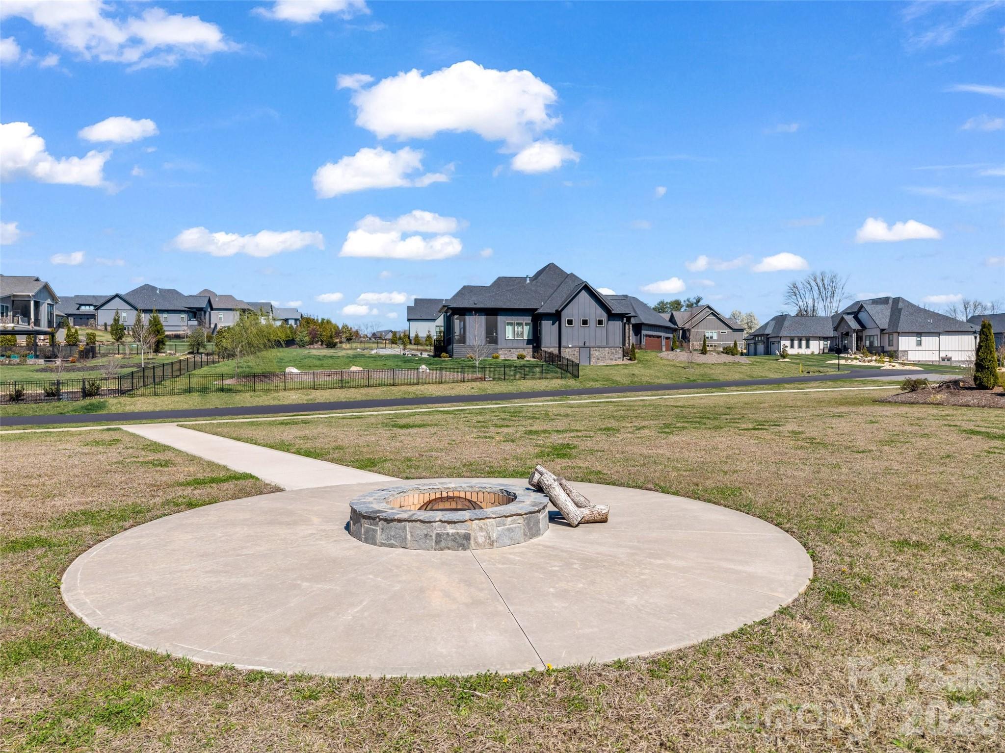 Mills River Crossing - Residential