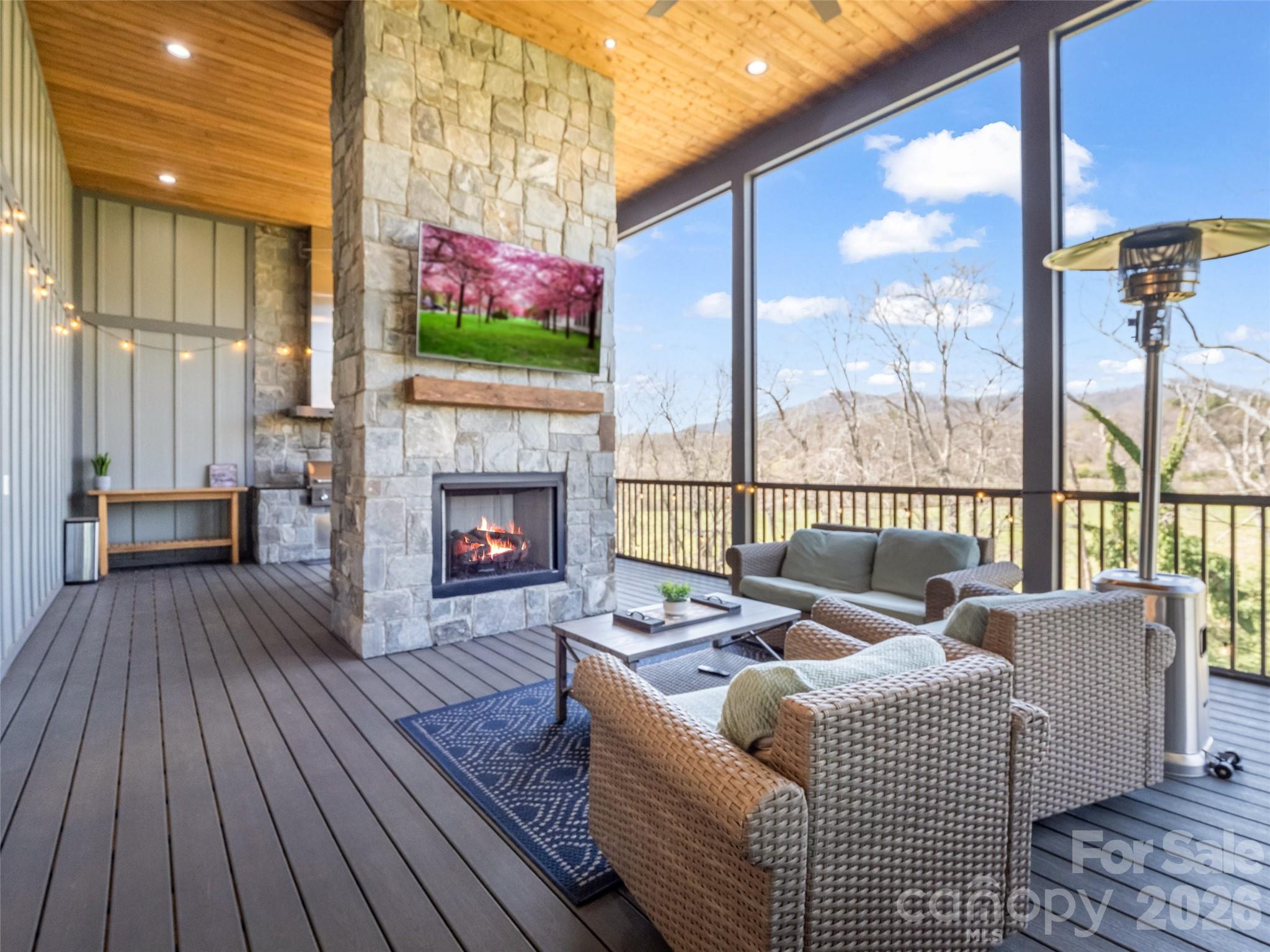 Mills River Crossing - Residential