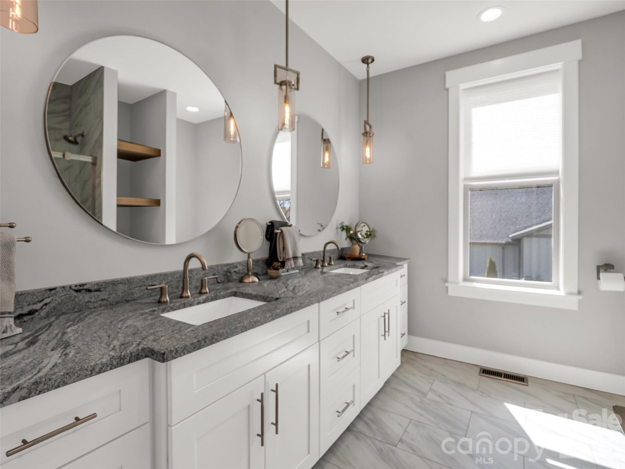 Mills River Crossing - Residential