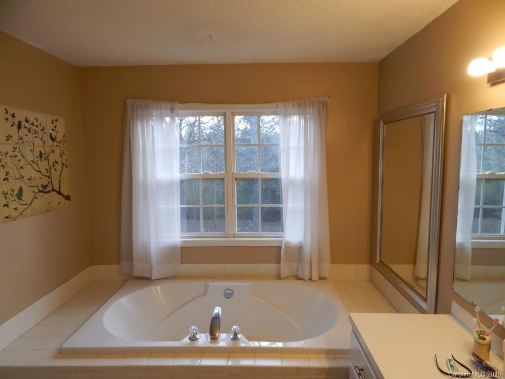 Highland Creek - Residential