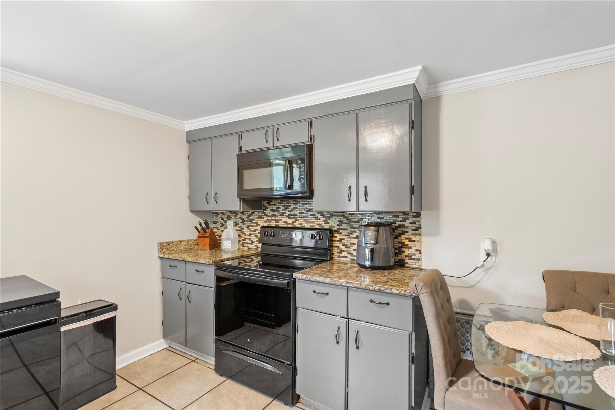 Lincoln Park - Residential