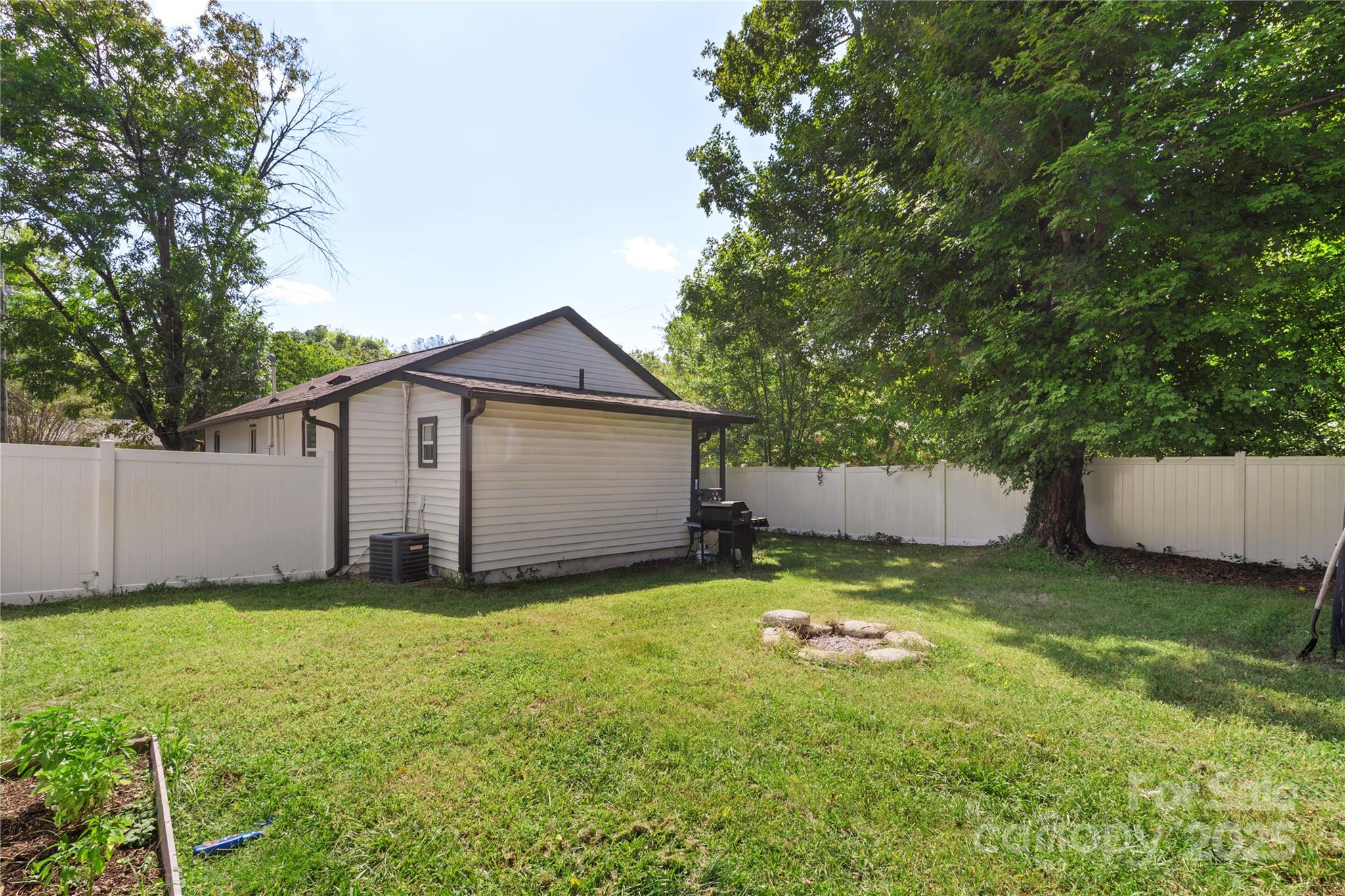 Lincoln Park - Residential