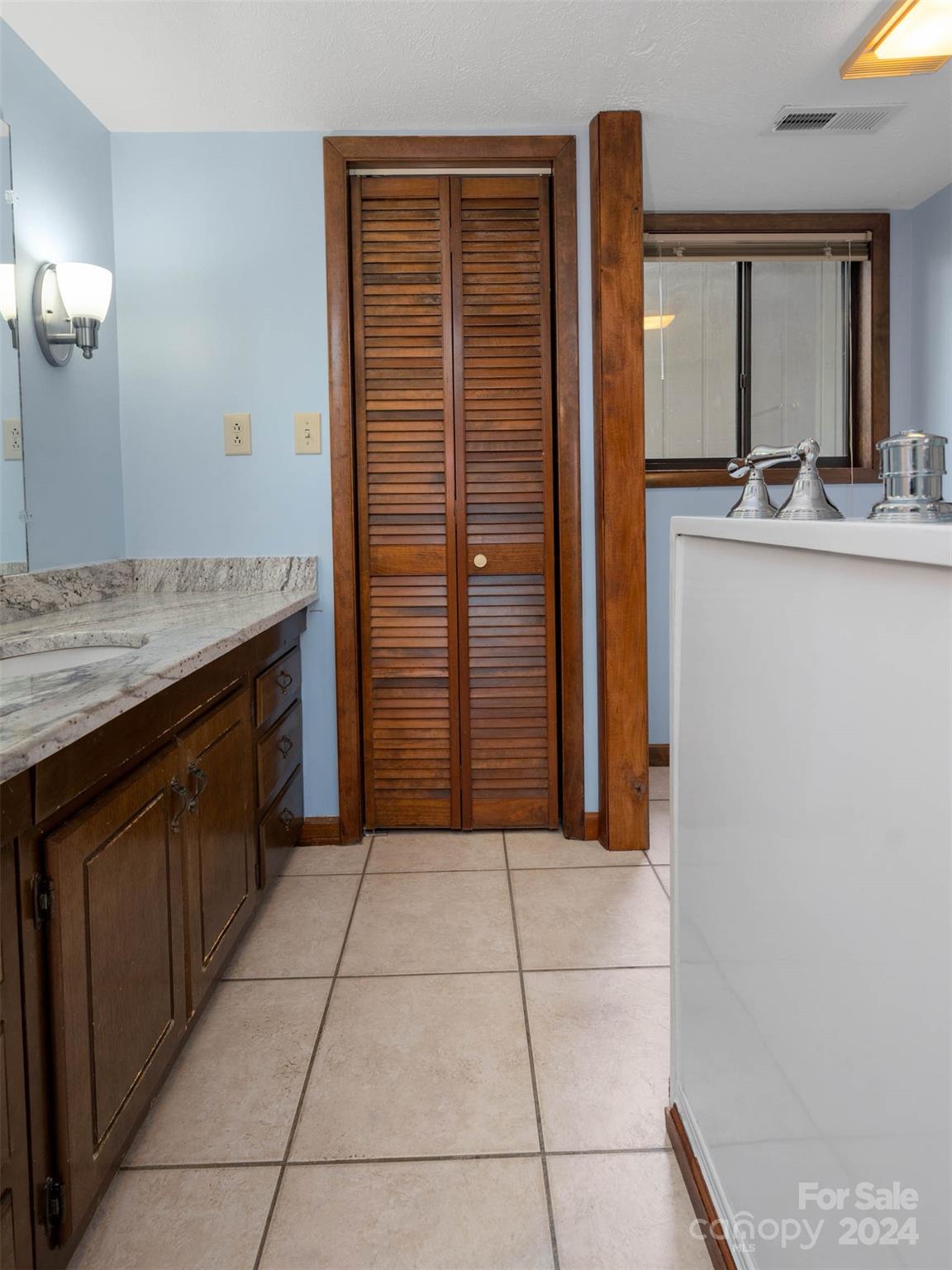 Glen Cannon - Residential