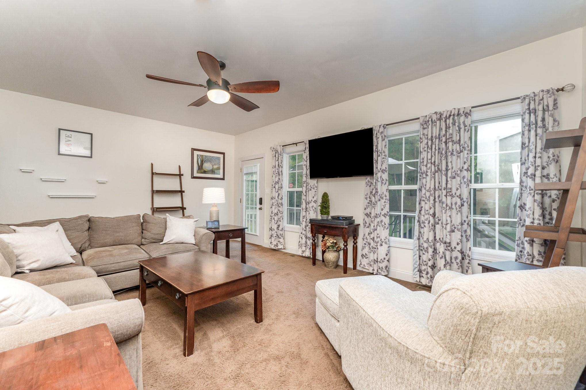 4405 Sugar Cane Court