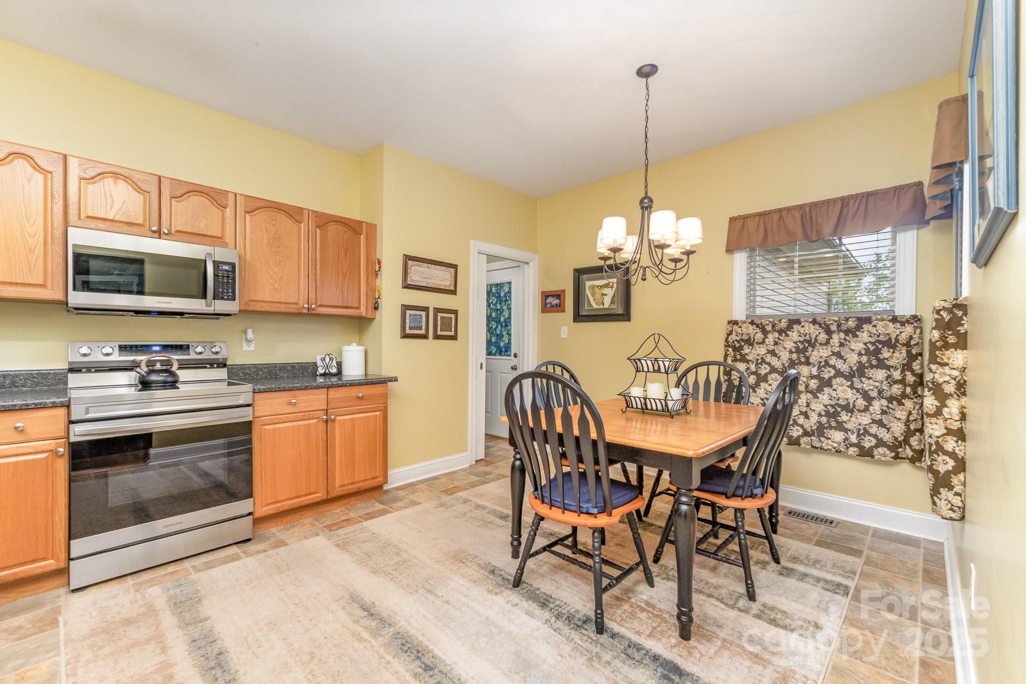 4405 Sugar Cane Court