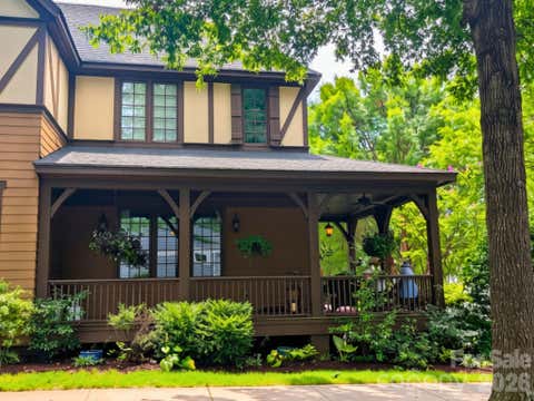 Photo of 2049 Lexington Street, Belmont, NC 28012 (MLS # 4416802)