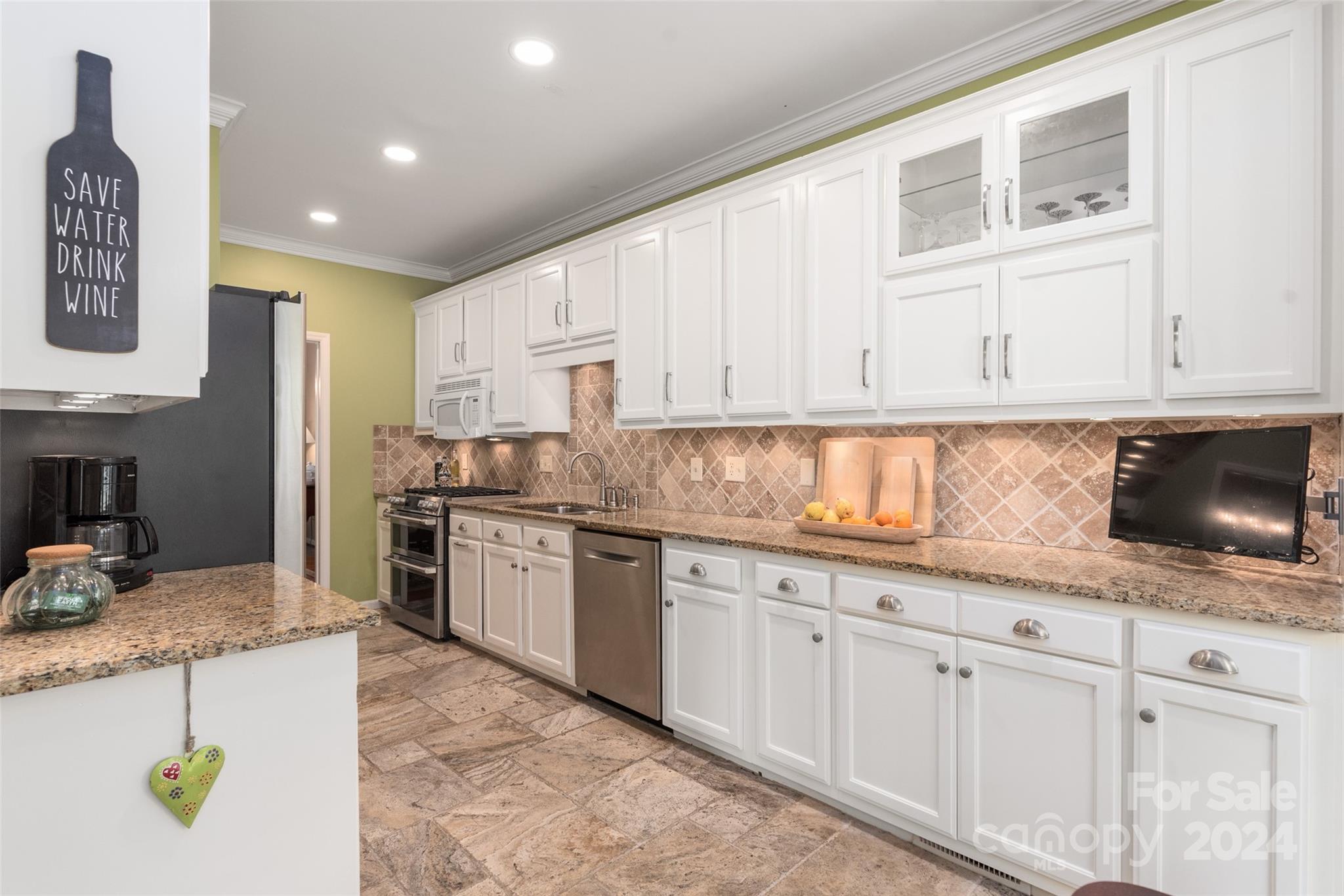 Bishops Ridge - Residential